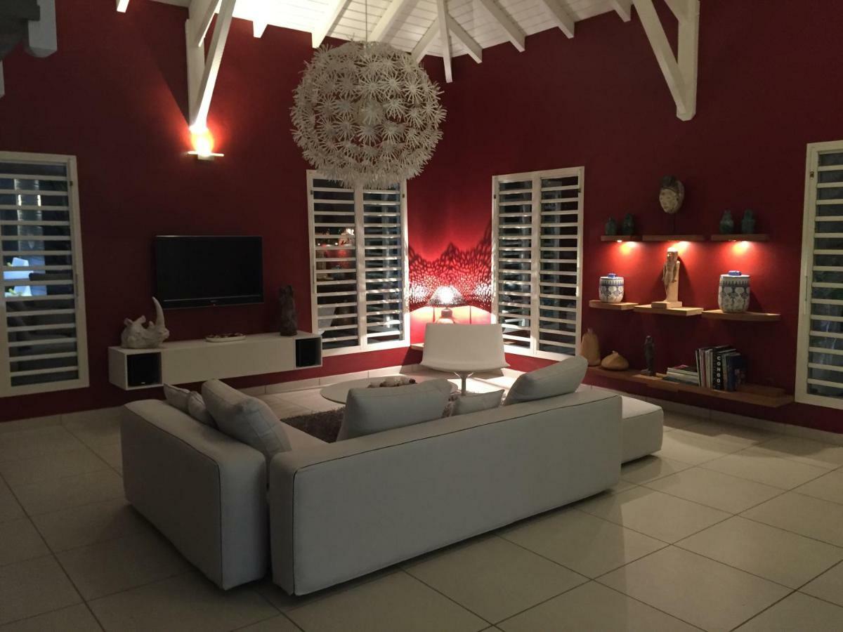 Villa Estheria Сен-Ан Екстериор снимка
